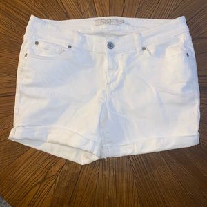 Torrid white denim shorts size 12